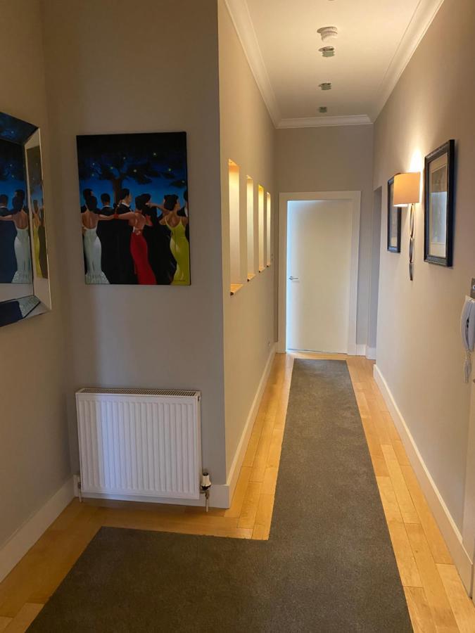Apartamento Perfect In The Park Glasgow Exterior foto